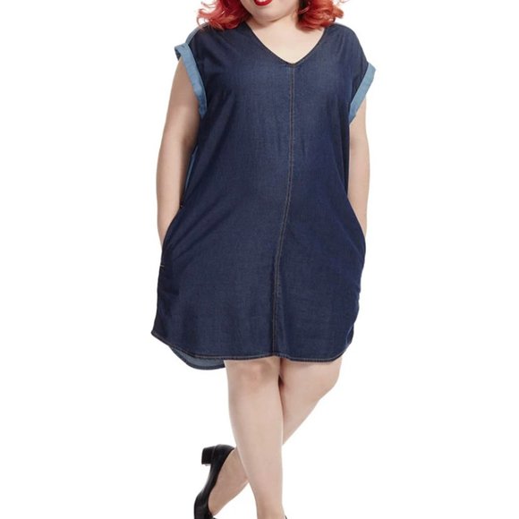 Melissa McCarthy Seven7 Dresses & Skirts - Melissa McCarthy Seven7 Colorblock Chambray Dress